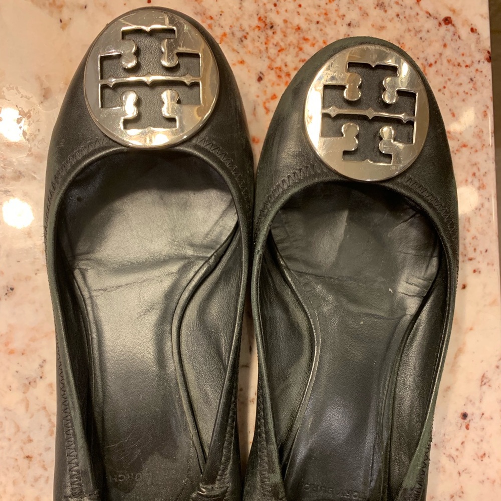 Tory Burch flats (black)